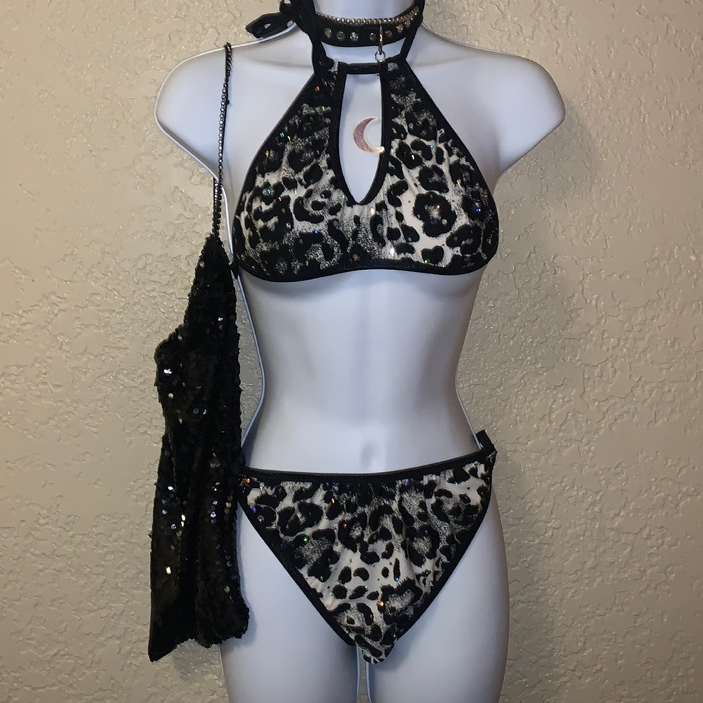 2 piece high waisted leopard print size small a/b exotic dancer stripper wear